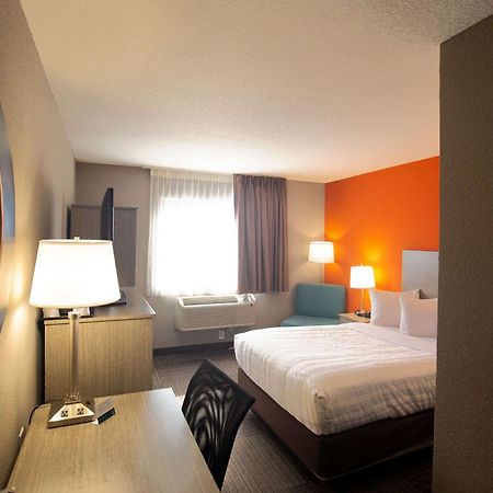 Quality Inn & Suites Hammond Near I-8090 Экстерьер фото