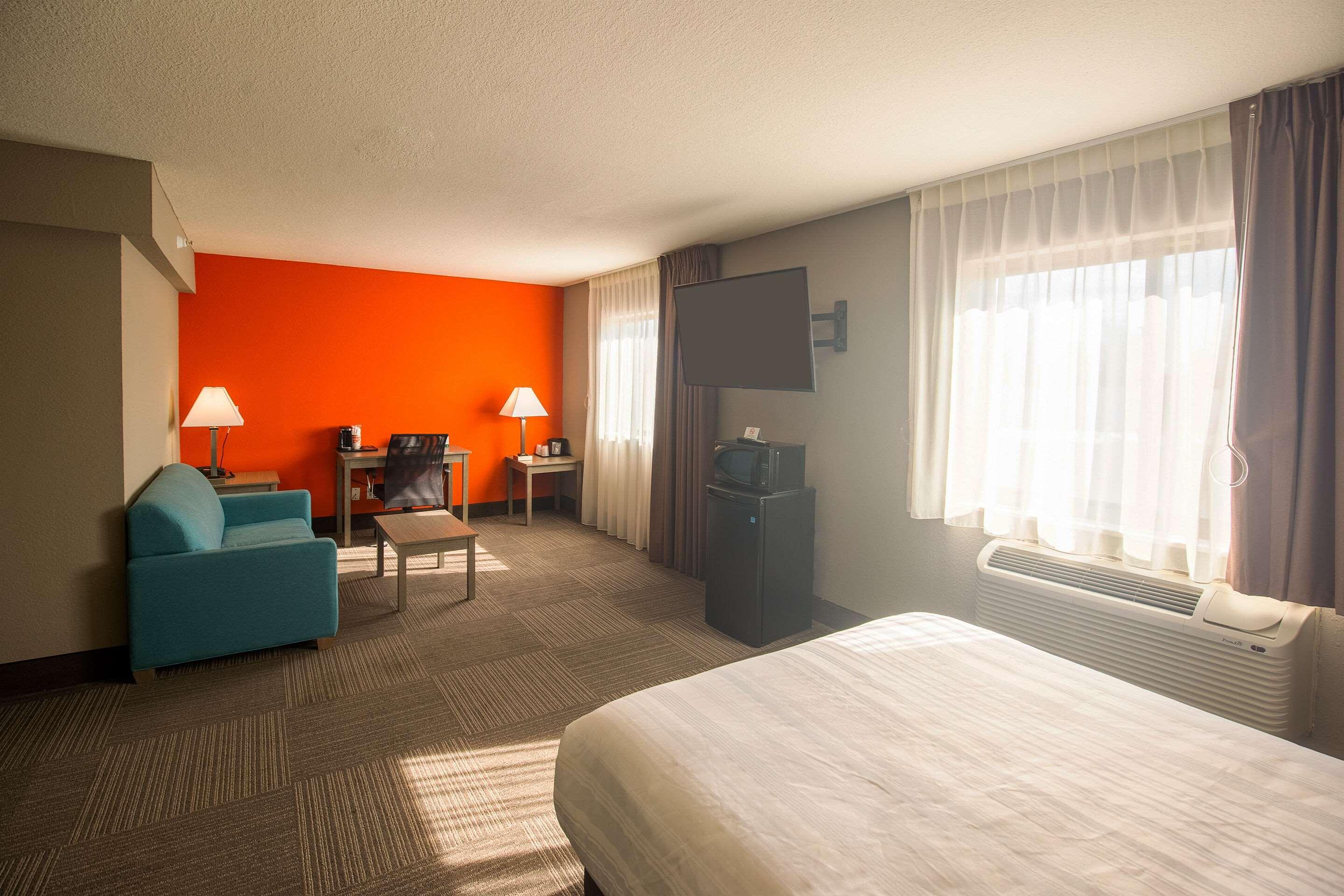 Quality Inn & Suites Hammond Near I-8090 Экстерьер фото