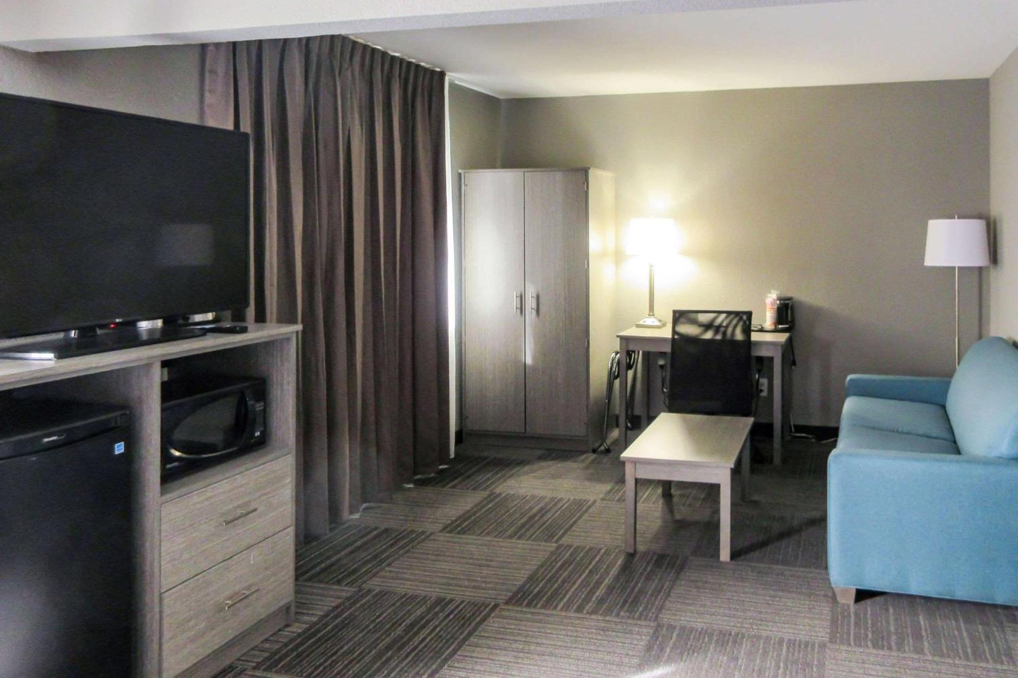 Quality Inn & Suites Hammond Near I-8090 Экстерьер фото
